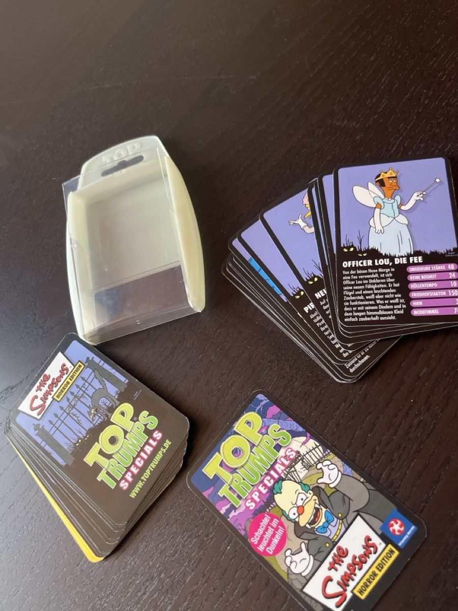 Giochi: Top Trumps Simpsons Halloween – Nuovo (secondo la descrizione) da Einsiedeln venduto da sandramon 1