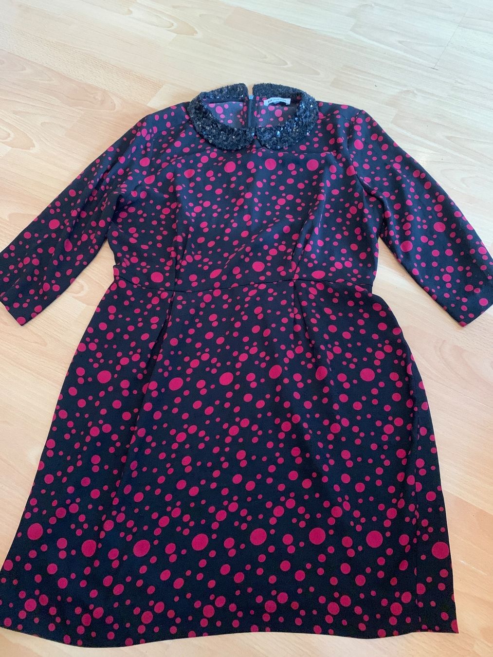 Nafnaf Kleider: Jolie robe Naf Naf t. 36 ou S – Gebraucht aus MEYRIN von Gwendo10