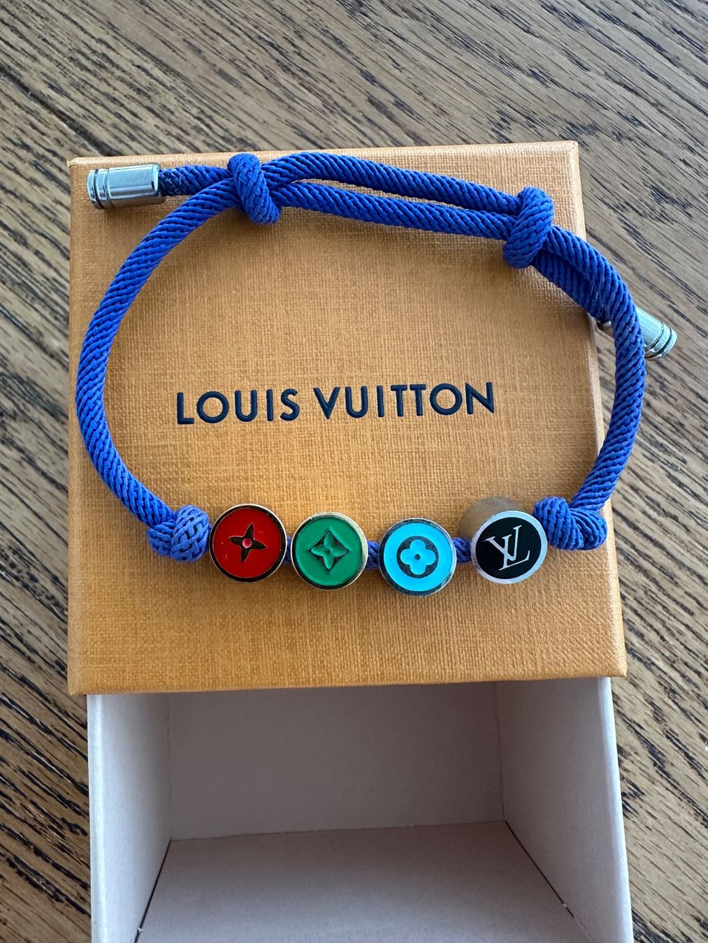 Louis Vuitton Armbänder & -reifen: Armband Louis Vuitton inkl Box – Neu (gemäss Beschreibung) aus Winterthur von su_4assd