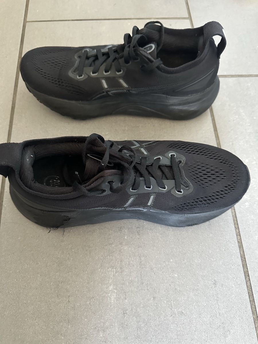 Asics Scarpe da uomo: Asics Kayano 32 Grösse 40 schwarz  – Usato da Zürich venduto da Rania68 2