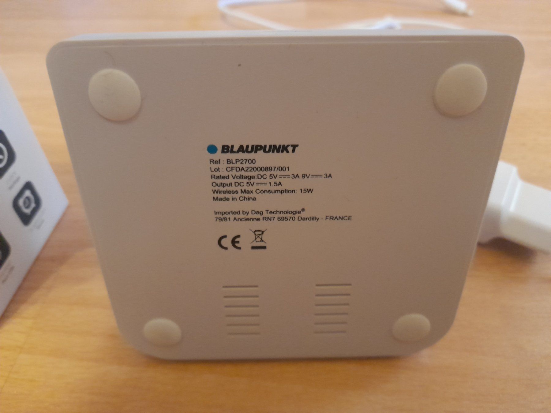 Blaupunkt Ladegeräte: Blaupunkt Wireless Charger/Wecker – Neu (gemäss Beschreibung) aus Lustmühle von chevi03 5