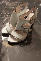 Elegante Sandalen mit Absatz –Gr. 37