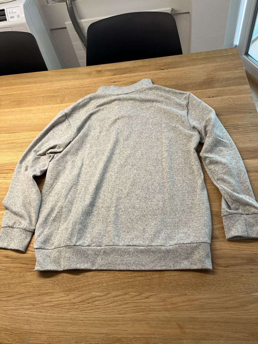 T-shirt: Shirt langärmlig – Nuovo e nell'imballaggio originale da Volketswil venduto da asc_yp5h 1