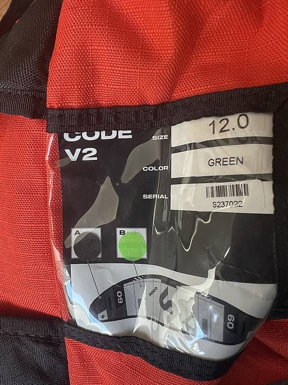 Kite: Slingshot Code V2  12er  – Neuf avec emballage d'origine à Oerlingen par nin_p7mt 1