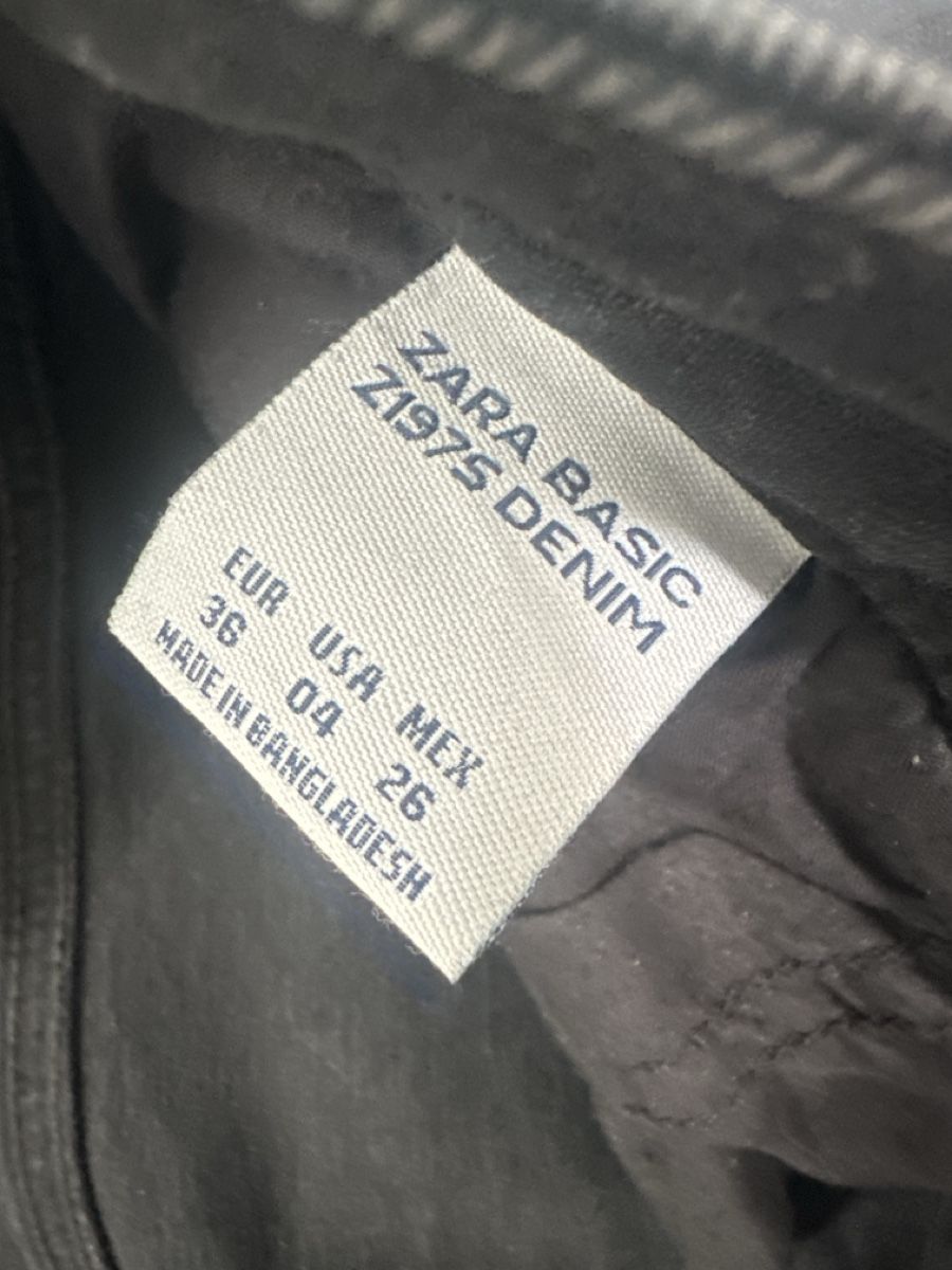Zara Jeans: Zara Basic Jeans black - 36 – Usato da Sementina venduto da NinaDel 2