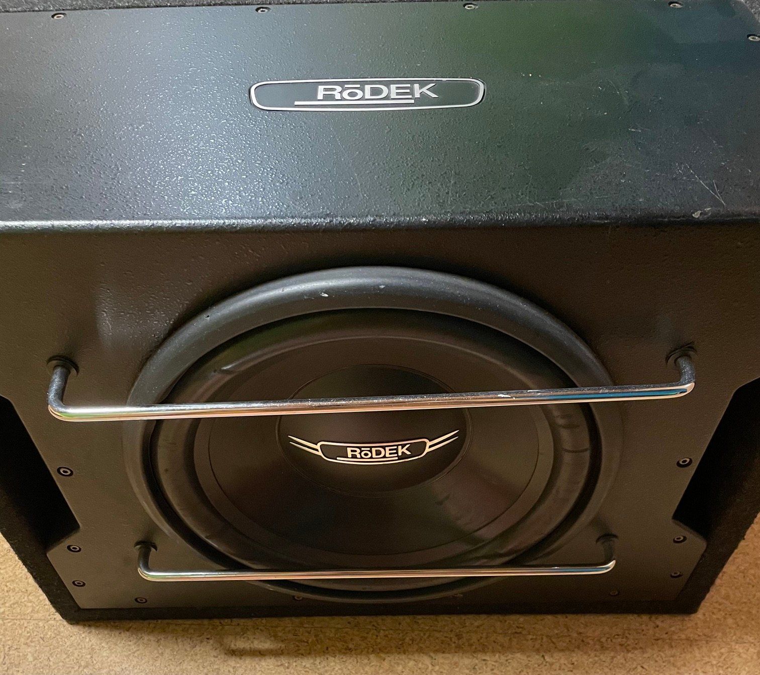Amplificatori: Subwoofer mit Verstärker – Usato da Freidorf venduto da Patrik.04 2