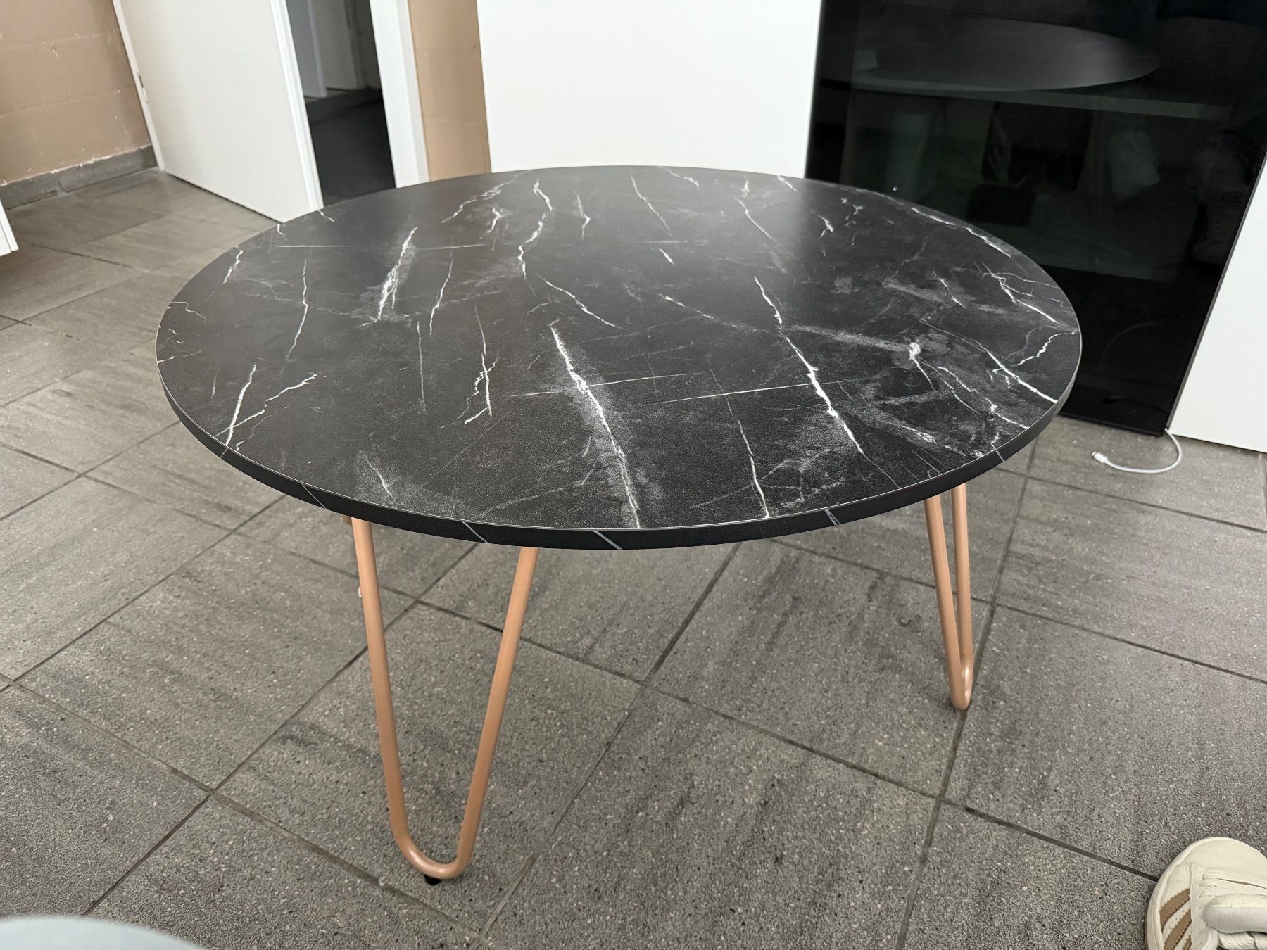 Tavoli: Couchtisch Rund Neu! – Nuovo (secondo la descrizione) da Nebikon venduto da Gregoriiooo
