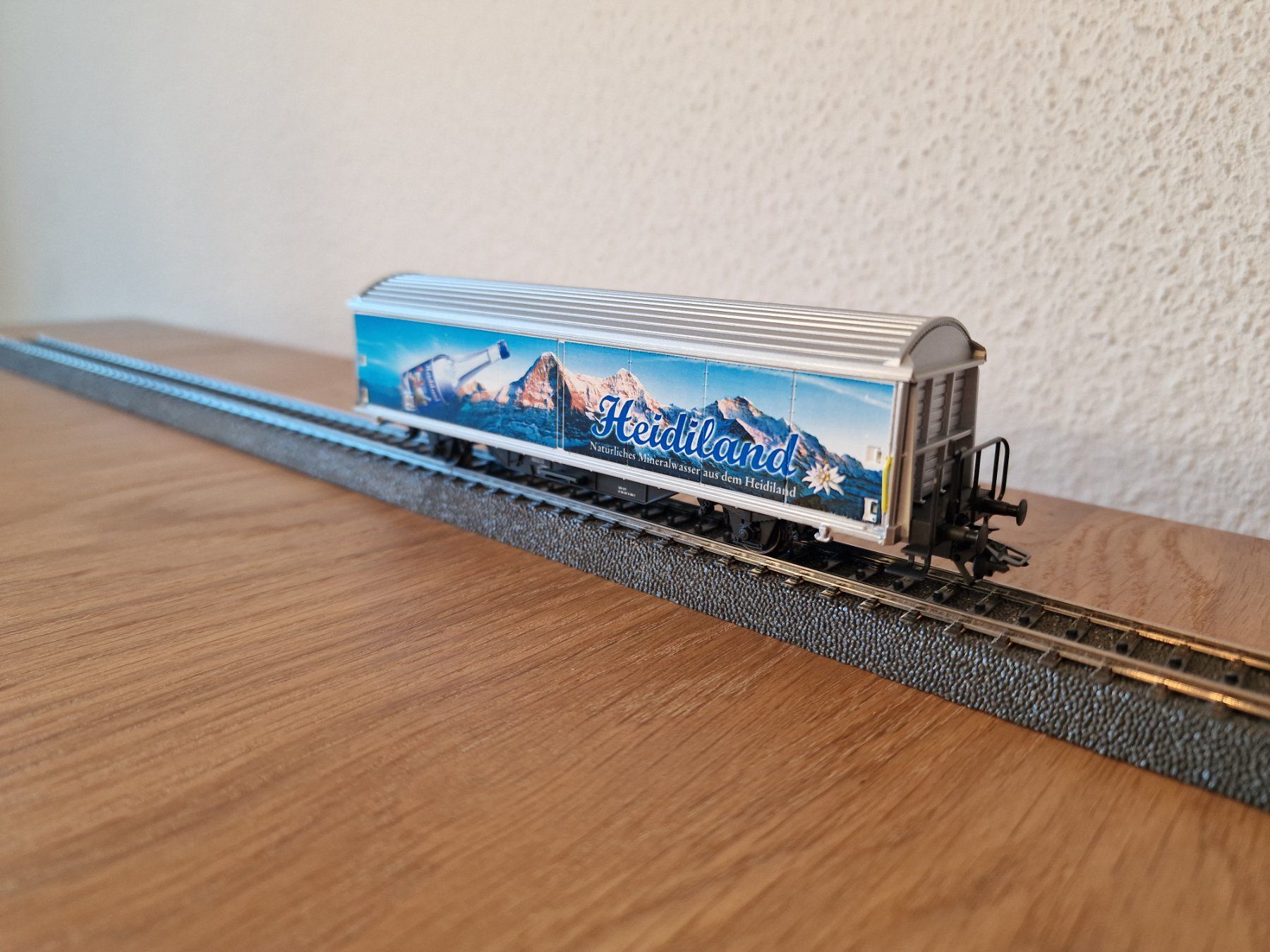 Märklin Modellini di ferrovie: SBB Heidiland Güterwagen H0 – Usato da Matten b. Interlaken venduto da lor_hr9w 2
