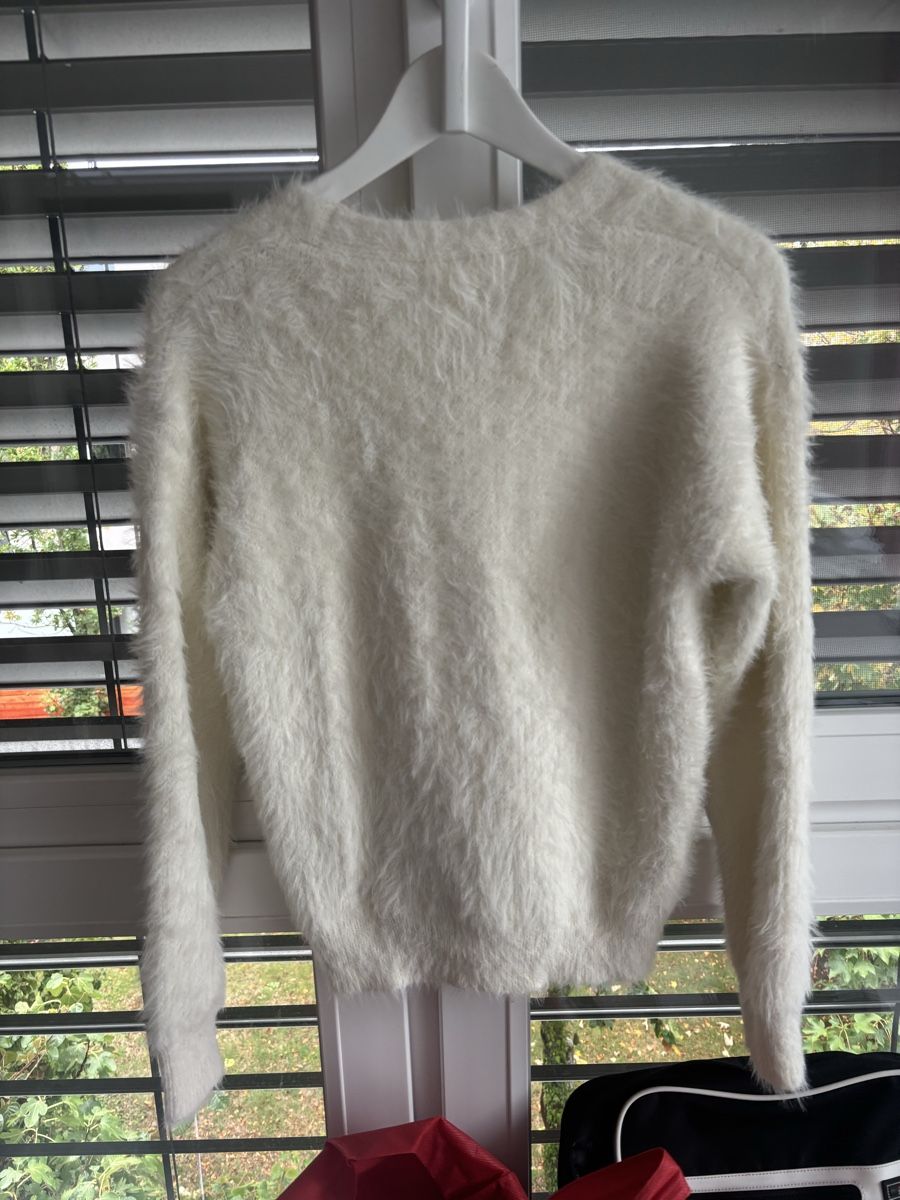 Pulls & Sweat-shirts: Damen Pullover Cremefarbe – Neuf (Voir description) à Arbon par Ursula_566 1