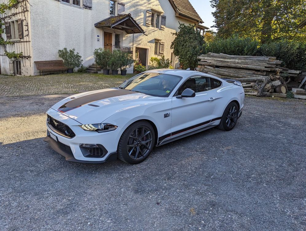 Ford Mustang Mach1 Neuwertig mit erst 2900Km Handschalter!!