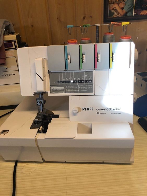 Coverlock Pfaff 4862 Kaufen auf Ricardo
