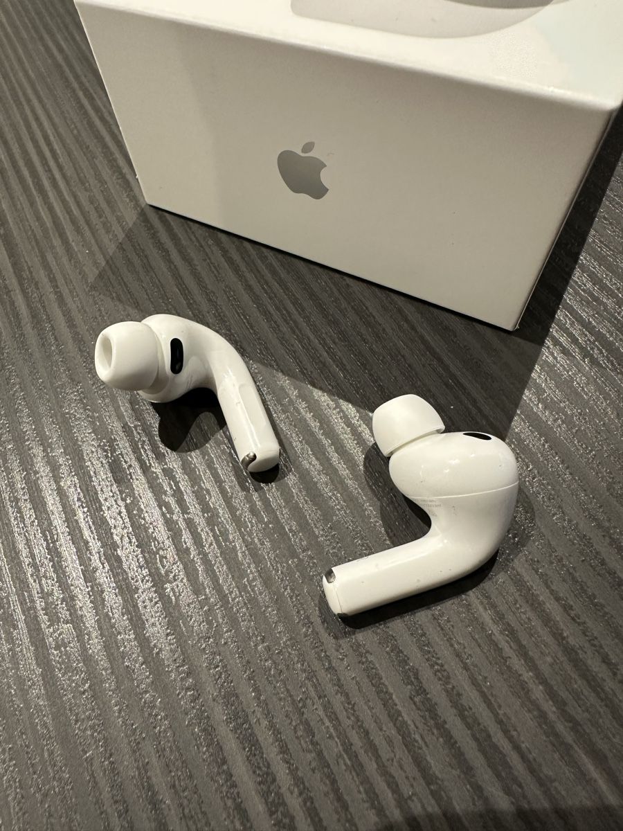 Apple Cuffie: Apple AirPods Pro 3 – Usato da Balterswil venduto da Kth_v8 4