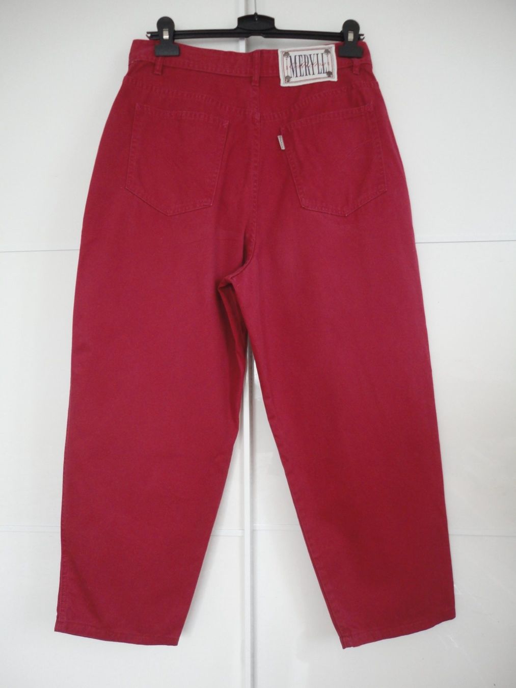 Jeans: leichtere Jeans Gr. 42 VERSAND – Usato da Strengelbach venduto da Traumgarten 1