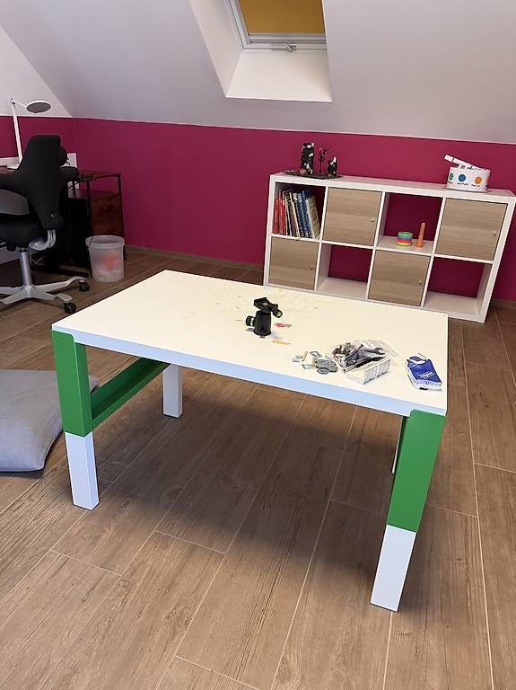 Tables: Kindertisch – D'occasion à Gibswil par mel_x5qv 1