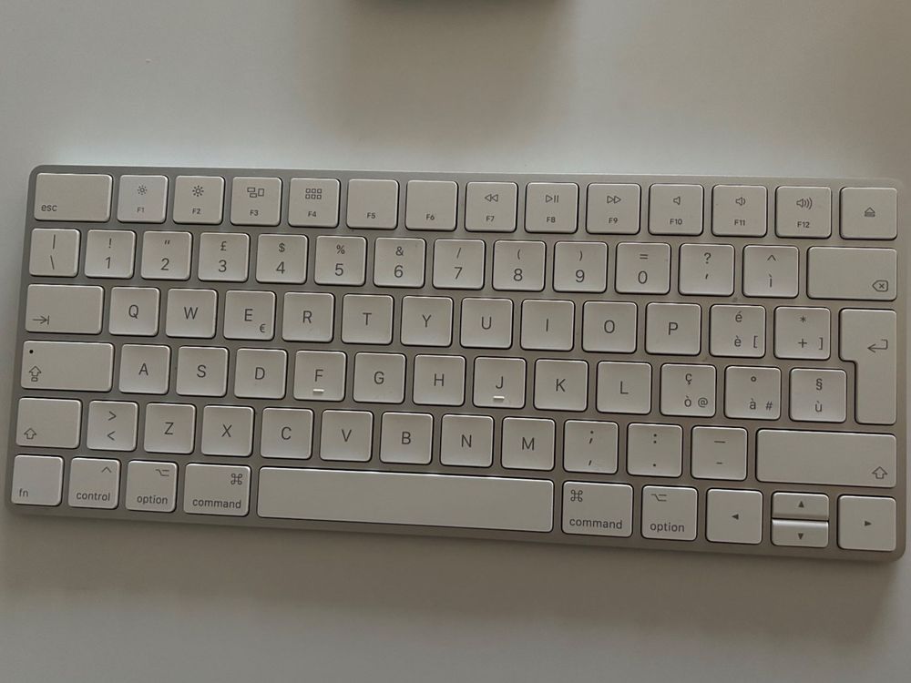 Apple Magic Keyboard (IT Layout) (Gebraucht) in Balerna für CHF 40 ...