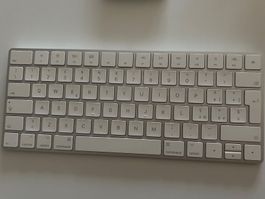 Apple Magic Keyboard (IT Layout)