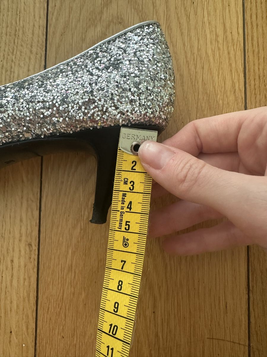 Saint Laurent Scarpe da donna: Saint Laurent heels size 38 – Nuovo (secondo la descrizione) da Geneve venduto da iri_dr5s 7