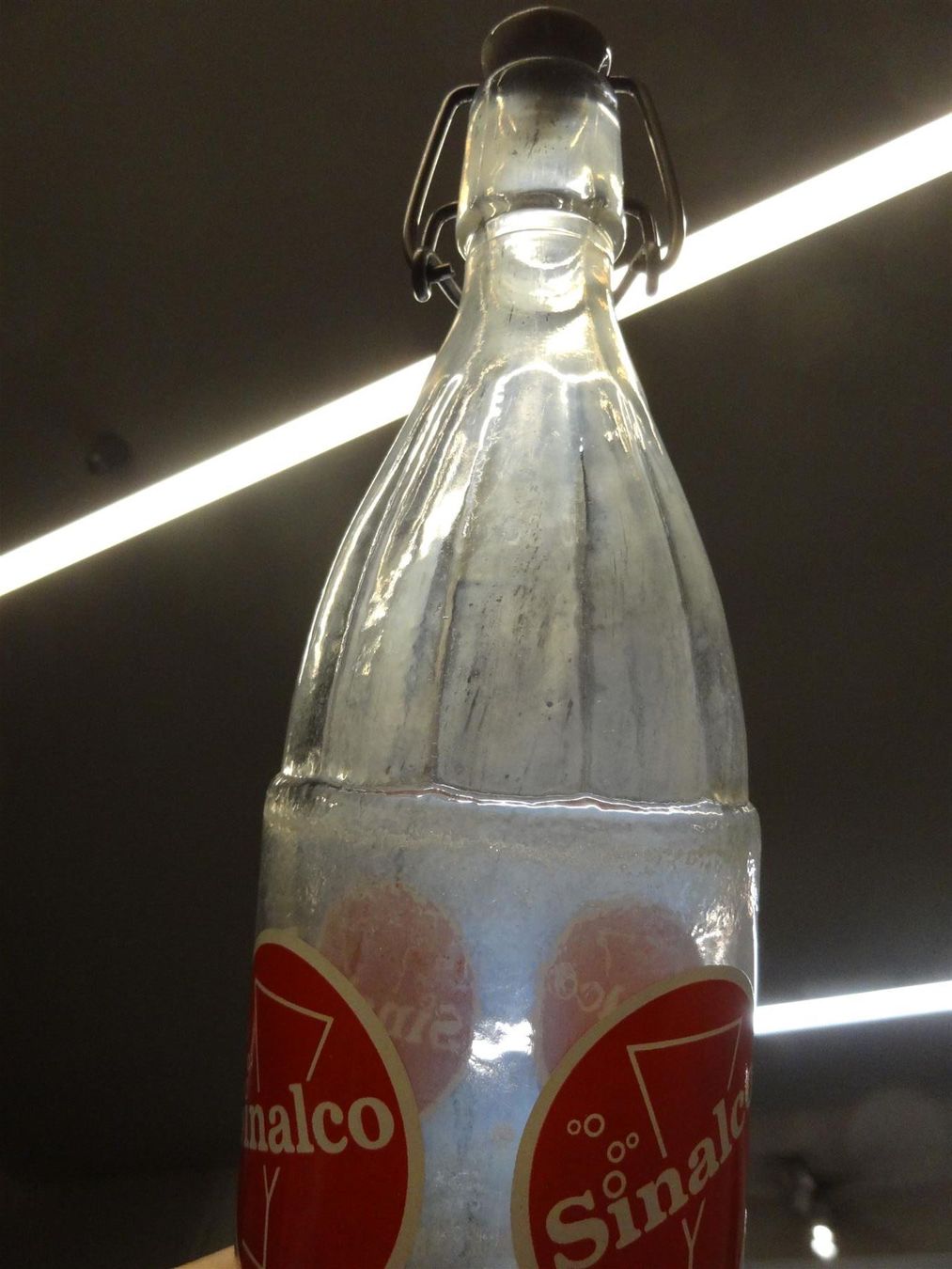 Sinalco Bicchieri, Caraffe & Bottiglie: alte Flasche SINALCO 1970 100cl – Usato da Kerzers venduto da Flaschenposten 6