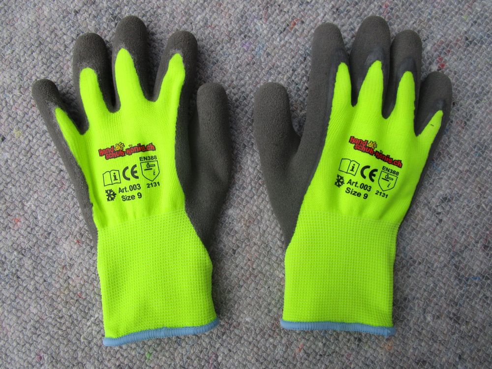 Guanti & manicotti: 100 Paar Winterhandschuhe, Textilhandschuhe gummiert 9/M – Nuovo (secondo la descrizione) da Eschenbach SG venduto da brocarte 1