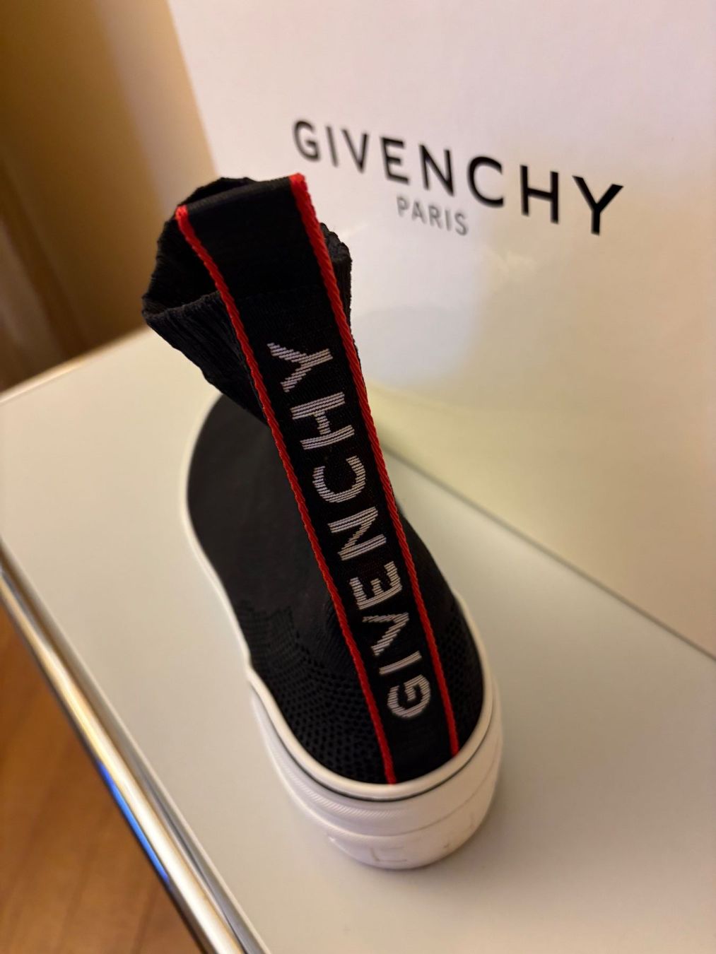 Givenchy Scarpe da uomo: GIVENCHY SNEAKER - 42- – Nuovo (secondo la descrizione) da Morges venduto da Bubblecut 7