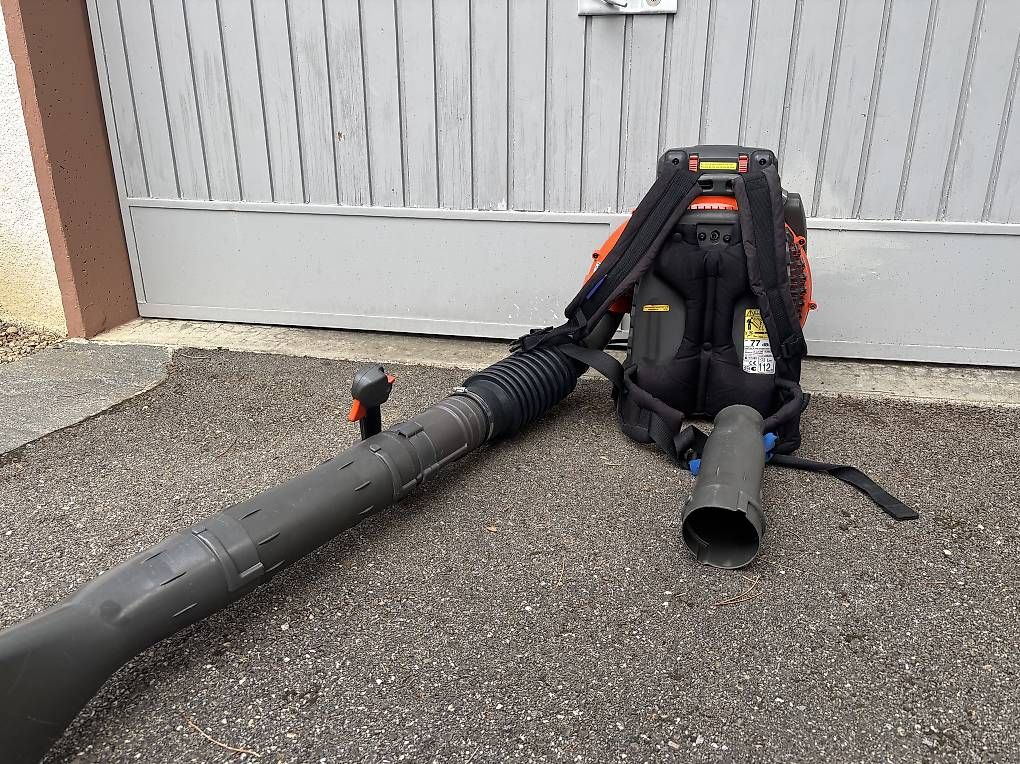 Husqvarna Soffiatori & Aspiratori per foglie: Husqvarna BTS 580 Laubbläser Profi – Usato da Liestal venduto da freiixD 3