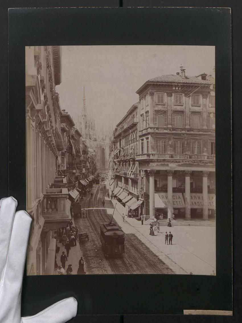 Fotografie & Manifesti: Fotografie Mailand / Milano, Strassenbah – Usato da Berlin venduto da bartko-reher