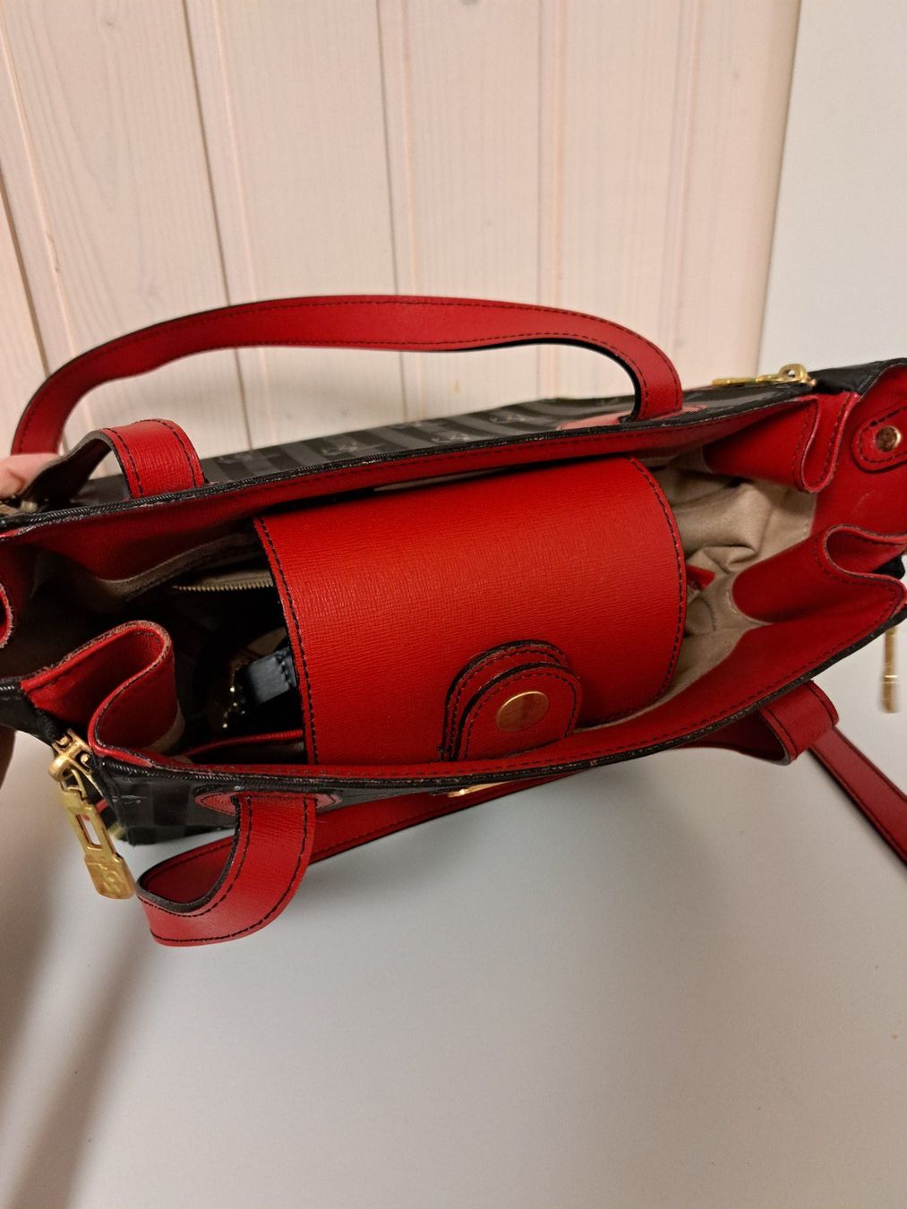 Maison Mollerus Borse da donna: Mollerus Hand-/Schultertasche - kaum gebraucht – Usato da Embrach venduto da Jolilein 3