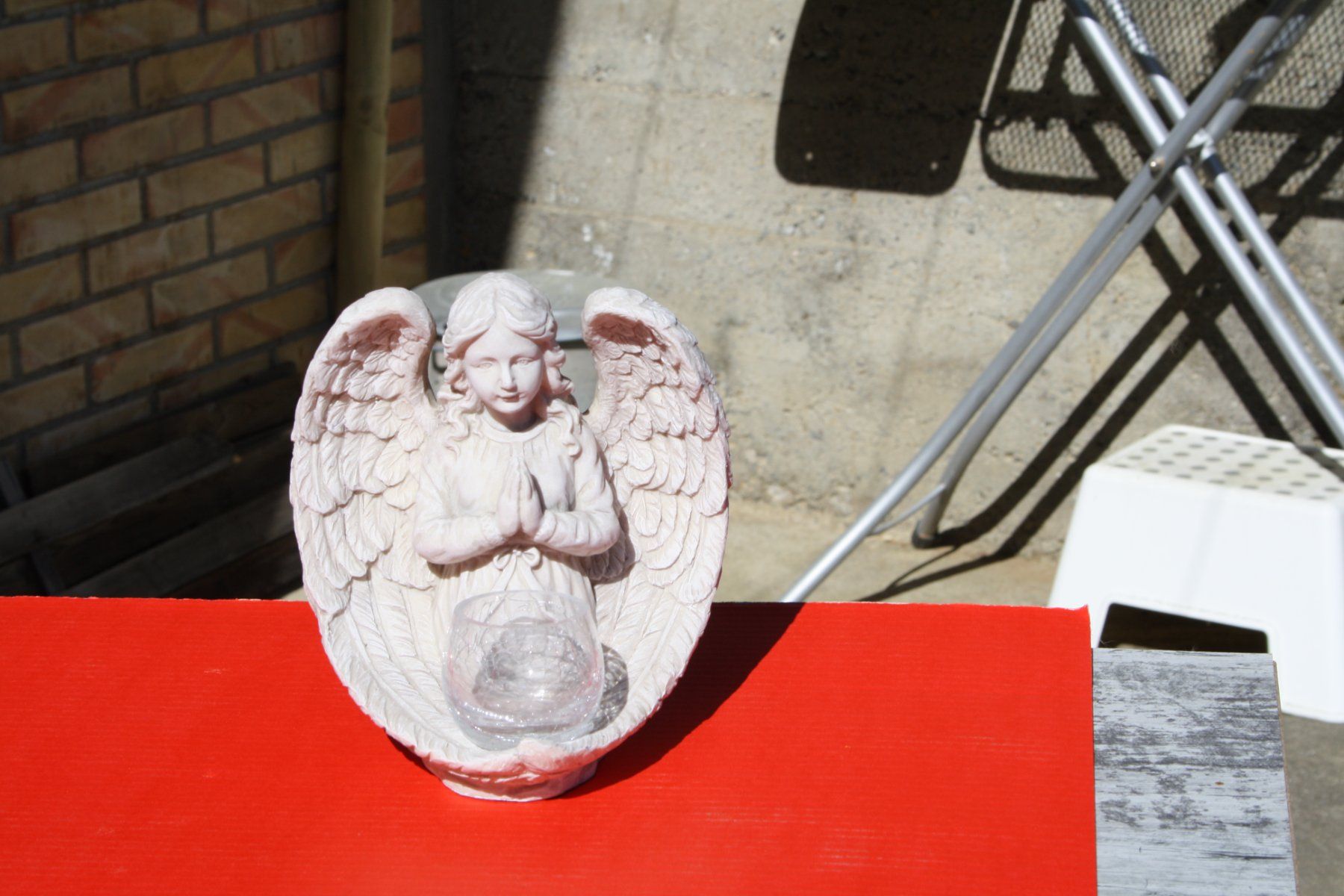 Statuette: ENGEL ENGELSFIGUR MIT TEELICHTGLAS – Usato da Wauwil venduto da Pneuedy 1