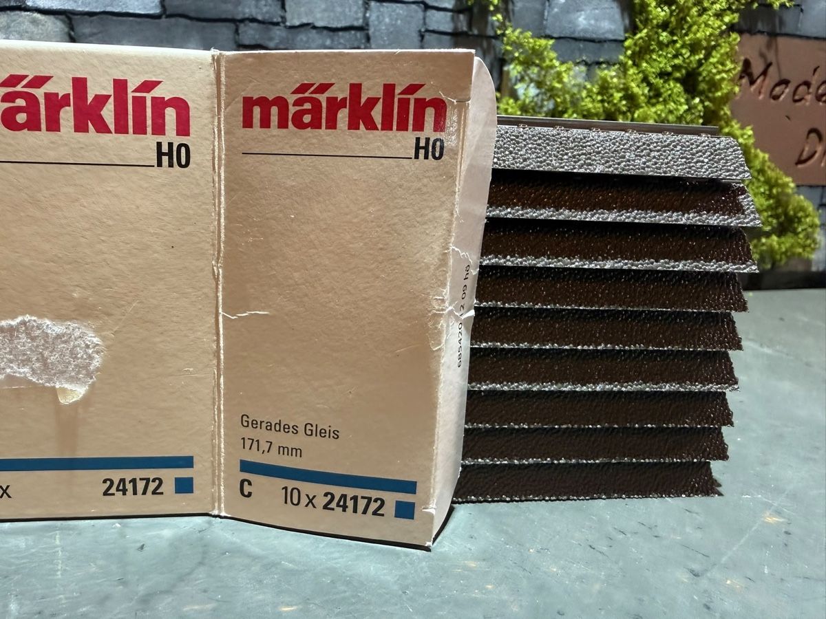 Märklin Modellini di ferrovie: Märklin HO Gerades Gleis – Nuovo (secondo la descrizione) da Altdorf UR venduto da modellbau-widmer 1