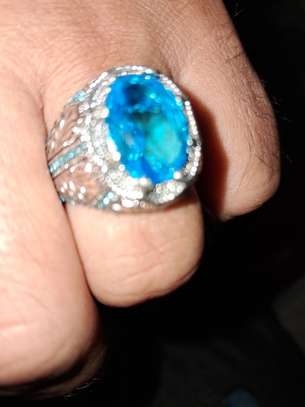 Anelli: Edelstahl ring mit blauem Stein, Grösse 12 – Nuovo e nell'imballaggio originale da Bassersdorf venduto da Hyri.i 2