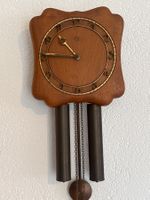 Antike mechanische Pendel-Wanduhr mit Gewichten