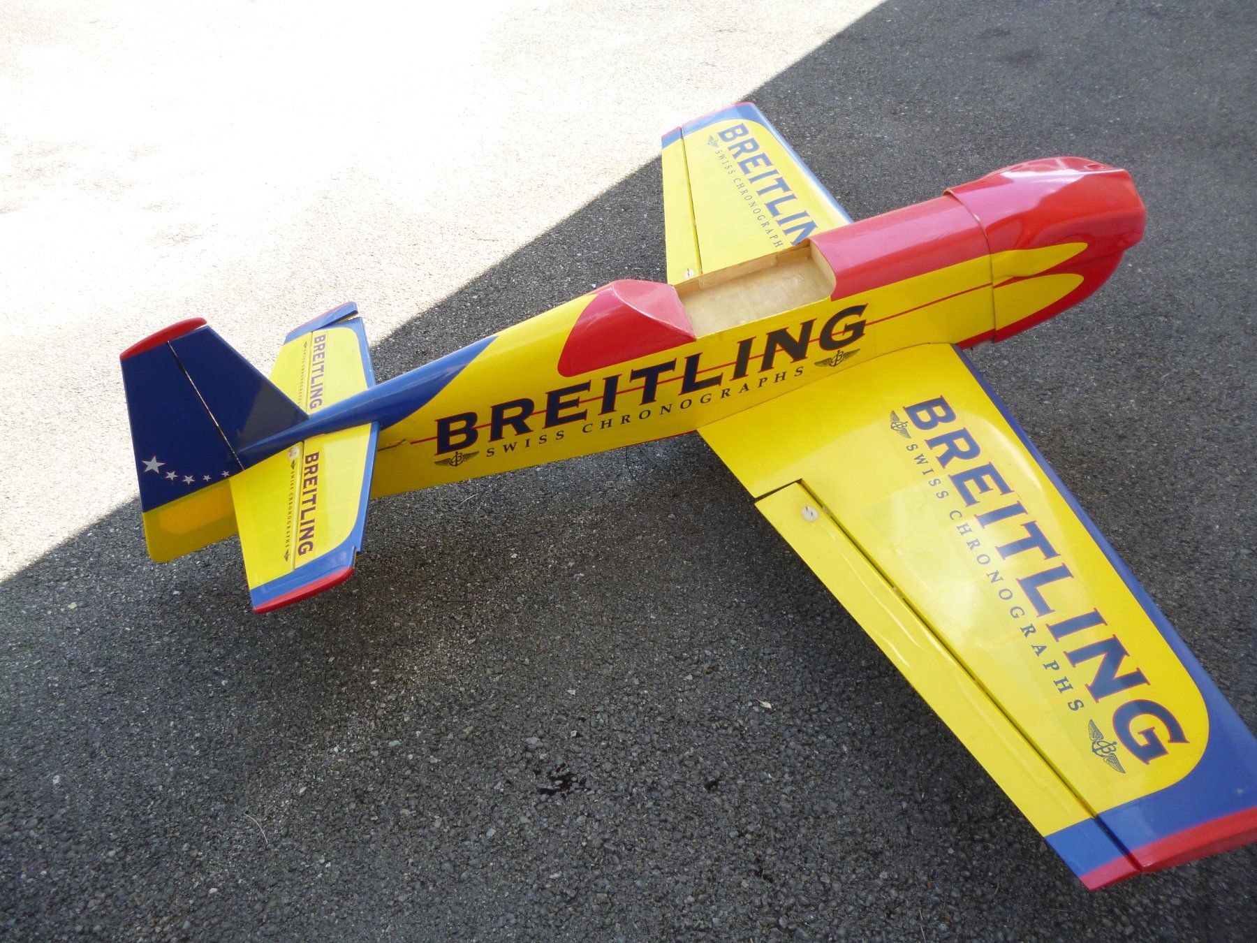 RC Kits de montage: Breitling Modellflugzeug RC – D'occasion à Neuhausen par Charlotte51