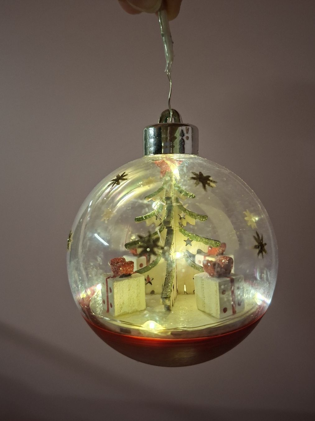 Tutte le decorazioni: neu: 2 Weihnachtskugeln mit Licht – Nuovo (secondo la descrizione) da Nassen venduto da verrueckt 2