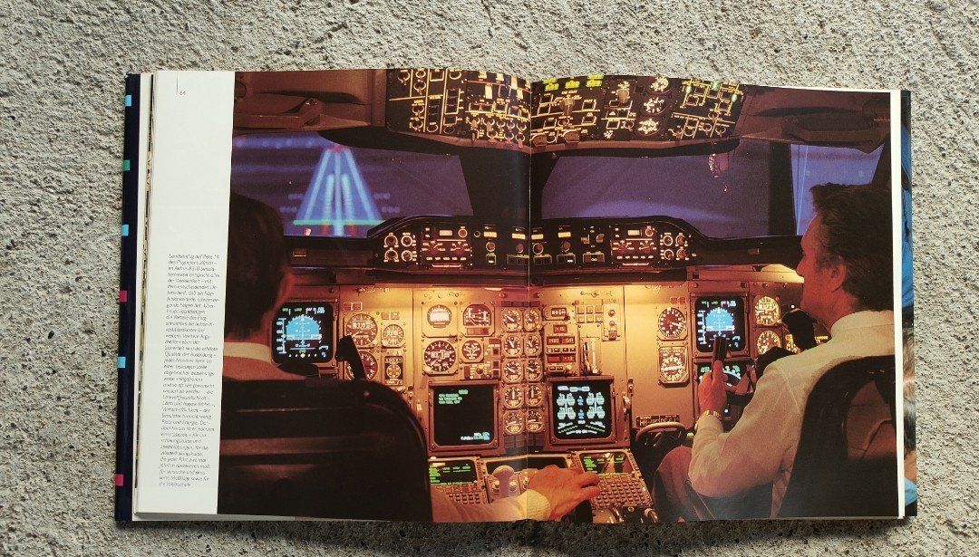 Libri: 1000 Berufe für ein Flugzeug – Usato da Sigriswil venduto da Ricola1977 2