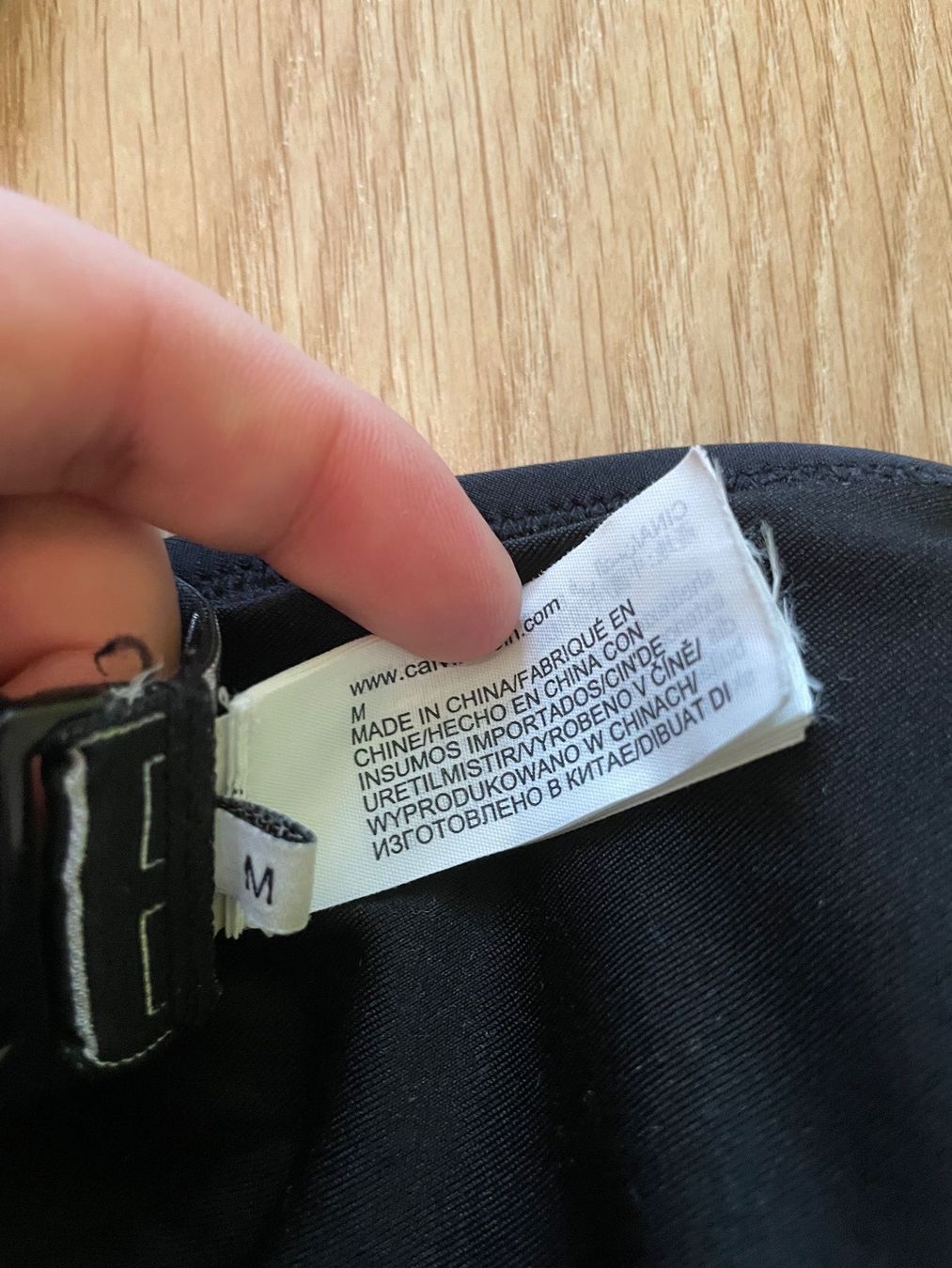 Calvin Klein Badekleider & Bikinis: Calvin Klein Bikinioberteil Grösse M, schwarz – Gebraucht aus ZUFIKON von SULMI01 2