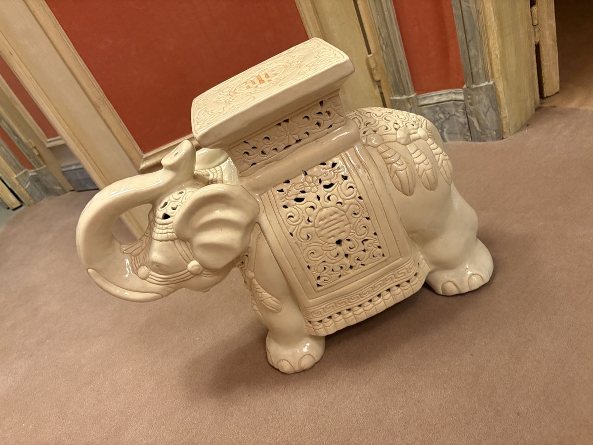 Tutte le decorazioni: Éléphant en céramique – Usato da Vufflens-la-Ville venduto da newlifegva