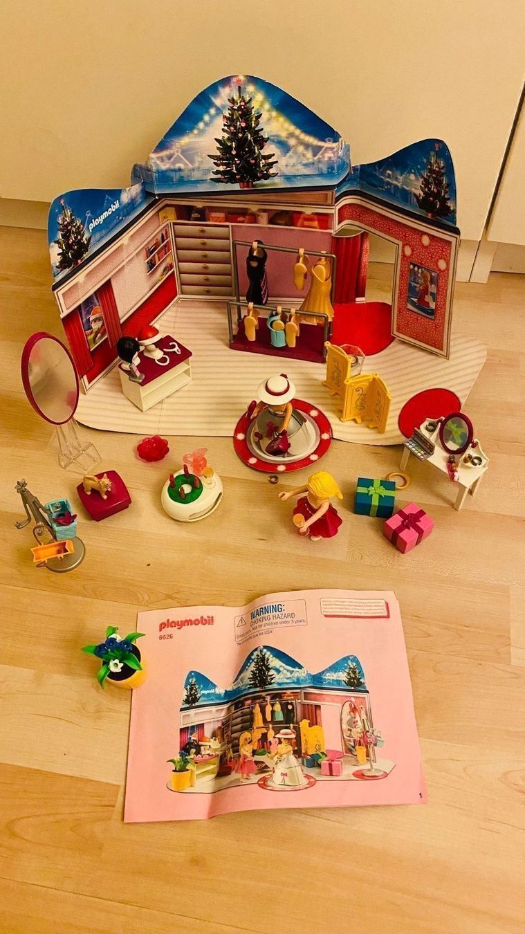 Playmobil Spielzeuge: Playmobil Adventskalender Ankleidespass – Gebraucht aus Dietlikon von Ss11 3