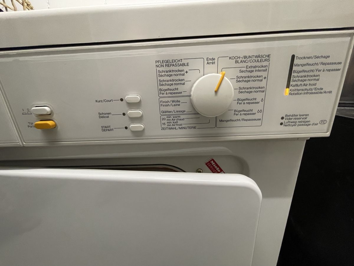 Miele Machines à sécher: Miele Tumbler  – D'occasion à Aarau Rohr par geri71 1