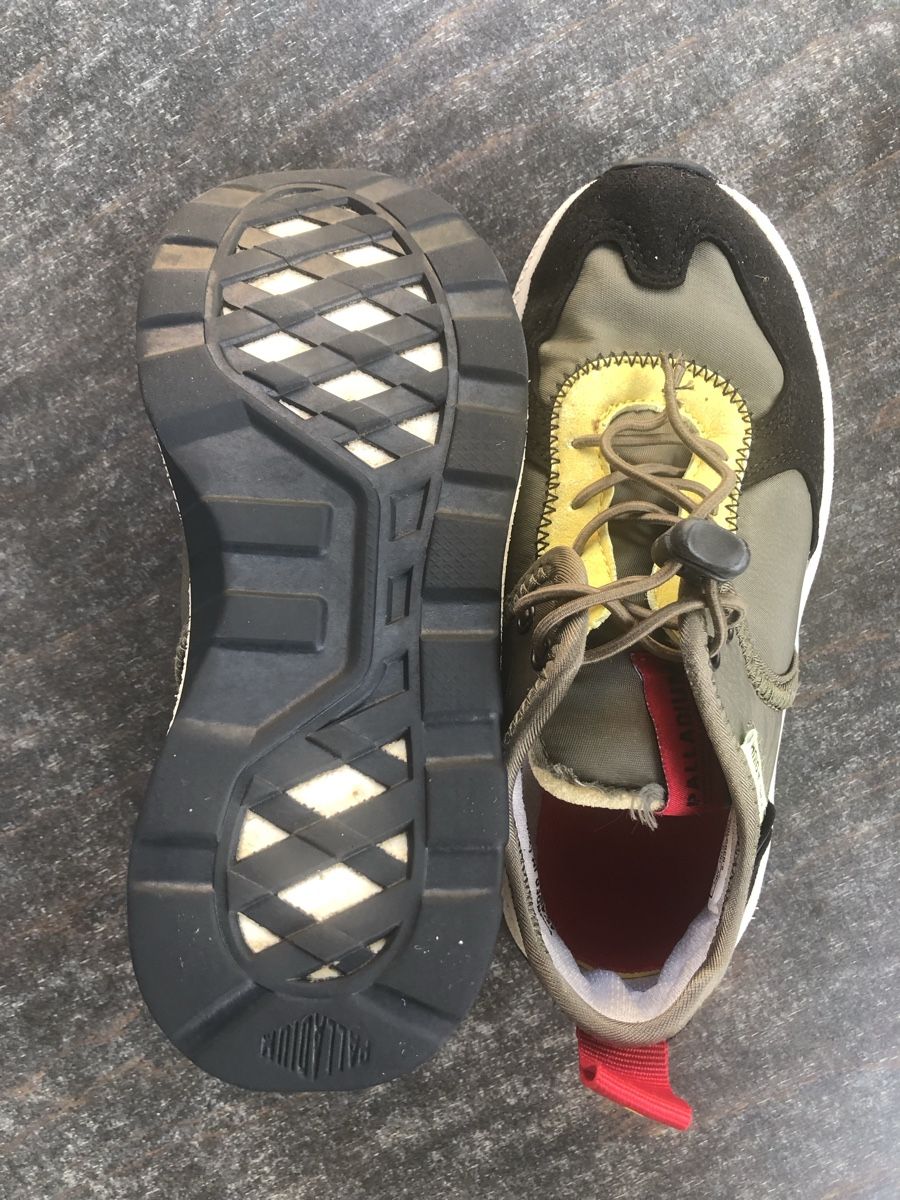 Scarpe per ragazzi: Kinder Freizeitschuhe – Usato da Solothurn venduto da galinka 1