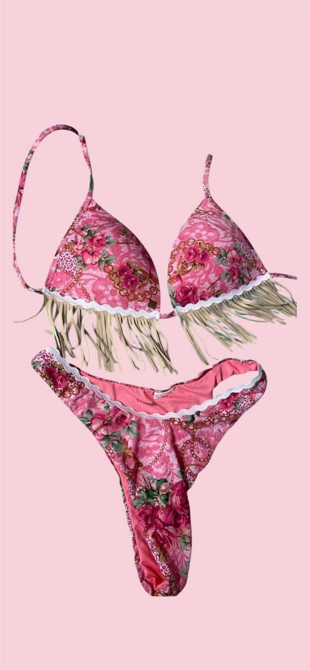 Costumi da bagno & Bikini: TEZENIS Bikini mit Fransen und Blumenmuster Grösse S – Nuovo (secondo la descrizione) da Urdorf venduto da Anassor