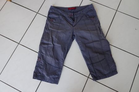 knielange, leichte Stoffhosen Gr. 36 - zu Shorts umkrempeln