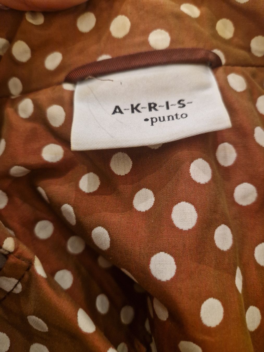 Akris Jacken: Akris Punto Blazer Punkte Braun – Gebraucht aus Binningen von Daja75 5