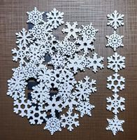 50 HOLZ SCHNEEFLOCKEN  NEU+OVP