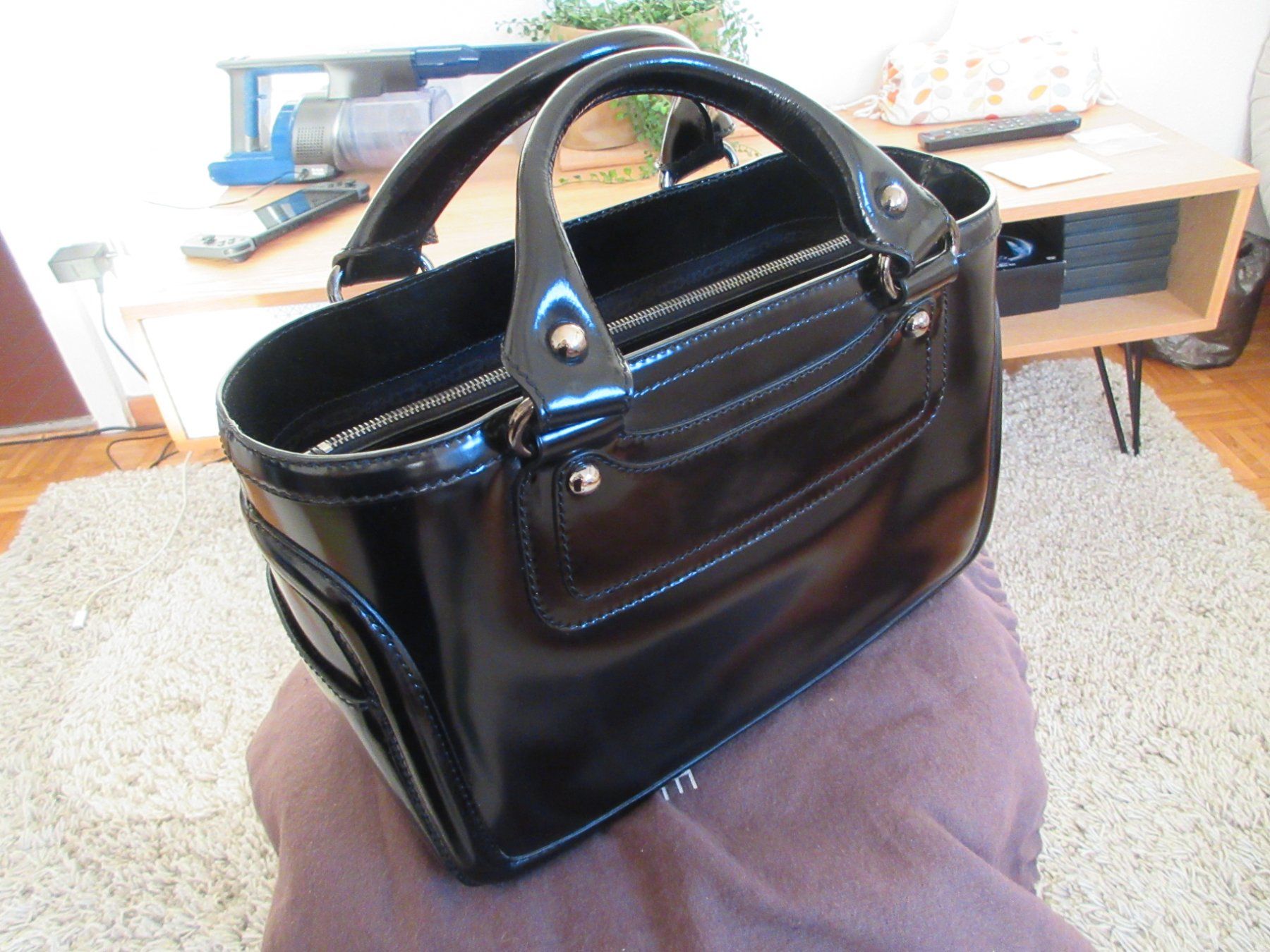 Celine Taschen für Damen: Celine Boogie Black Leather Bag/LederTasche! – Gebraucht aus Goldach von mamakotzi 8