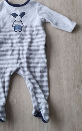 Pyjama bébé chaud et doux, taille 12mois, parfait hiver