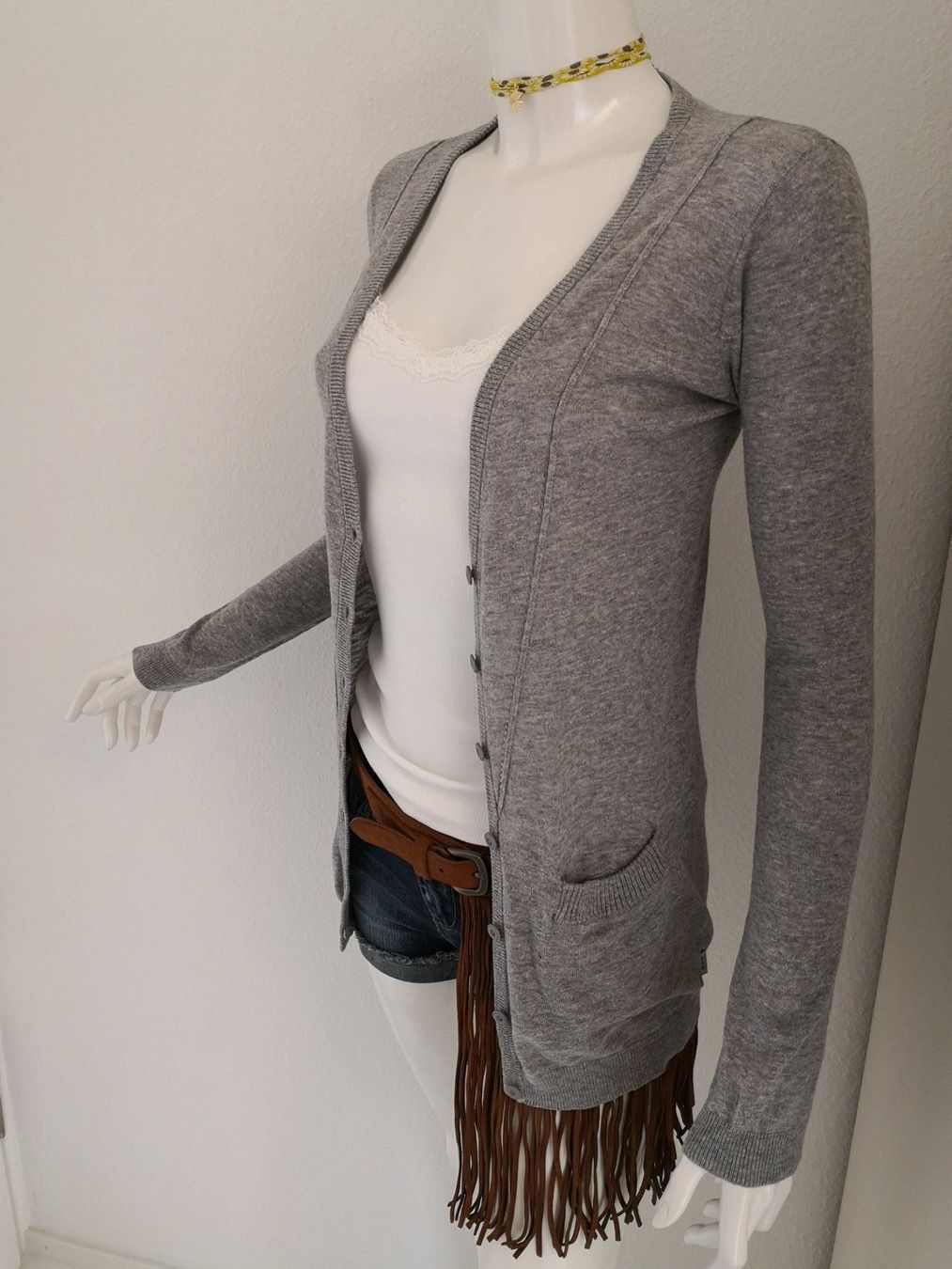 Mango Giacche: 🤩MANGO STRICK-JACKE HELLGRAU LANG & TASCHEN & PRADA P. – Usato da Olten venduto da Naja-Twins-Twins 5