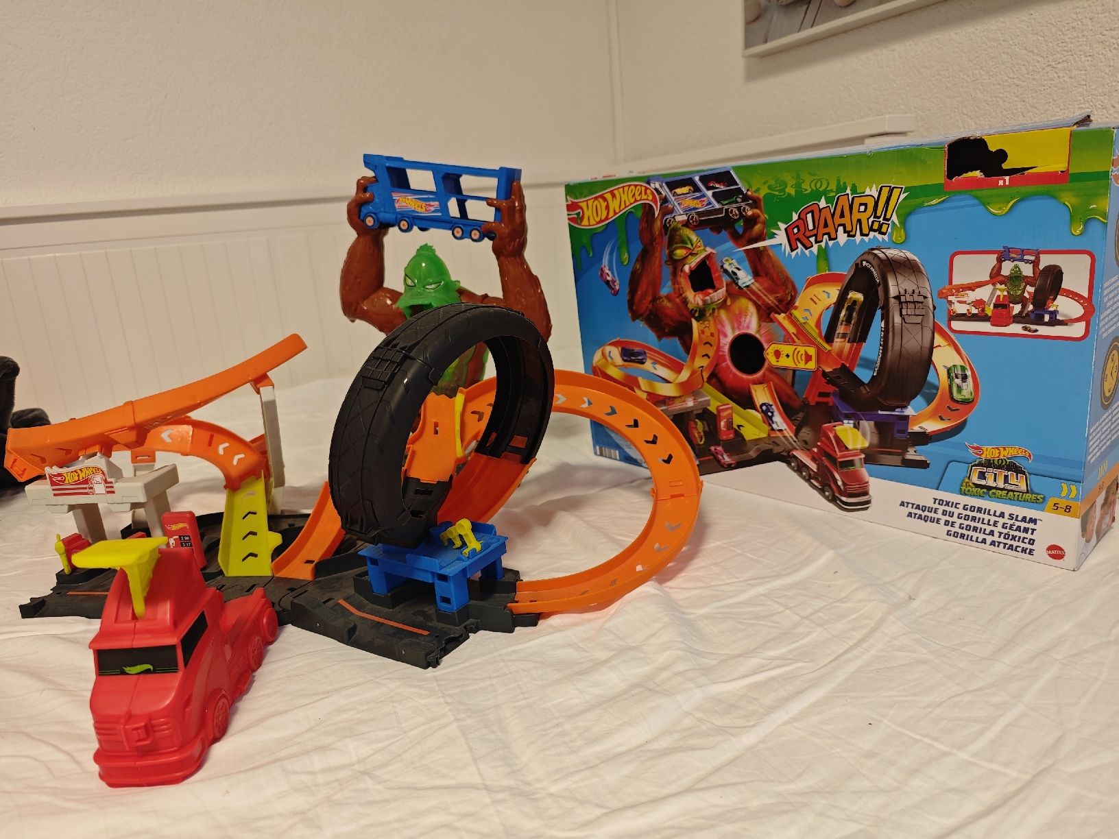 Hot Wheels Giocattoli: Hot Wheels Toxic Gorilla Slam – Usato da Volketswil venduto da MatyiGabi 1