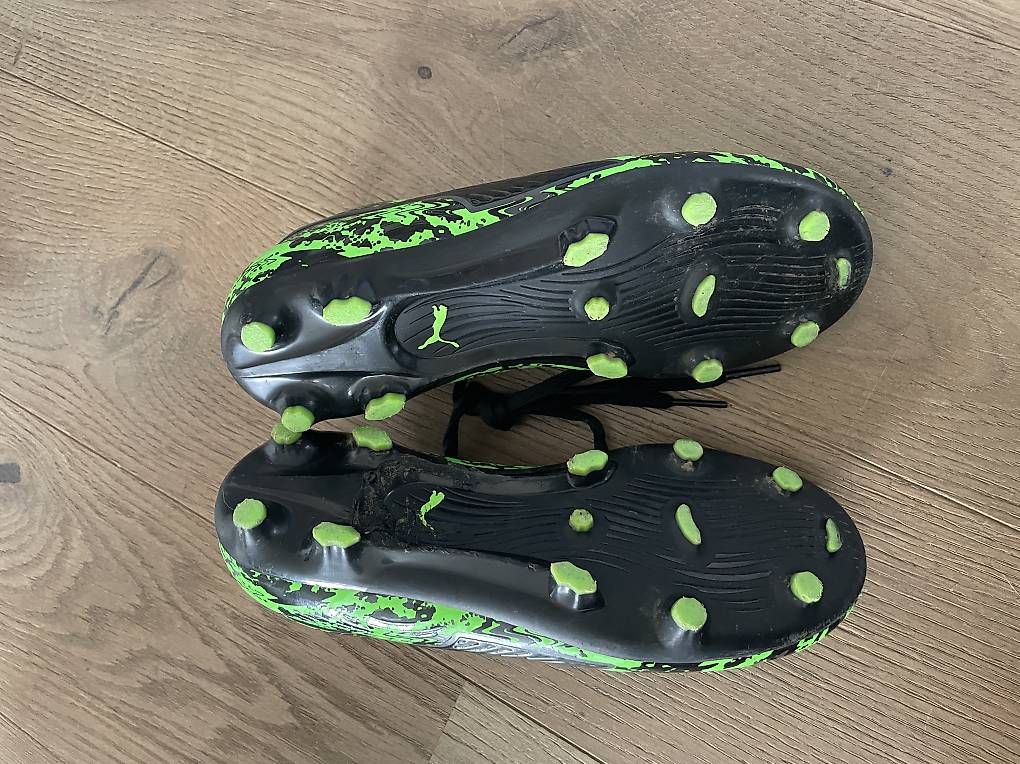 Altro in Alpinismo & Escursioni: Crampons 34 – Usato da La Sarraz venduto da lenamoser 1
