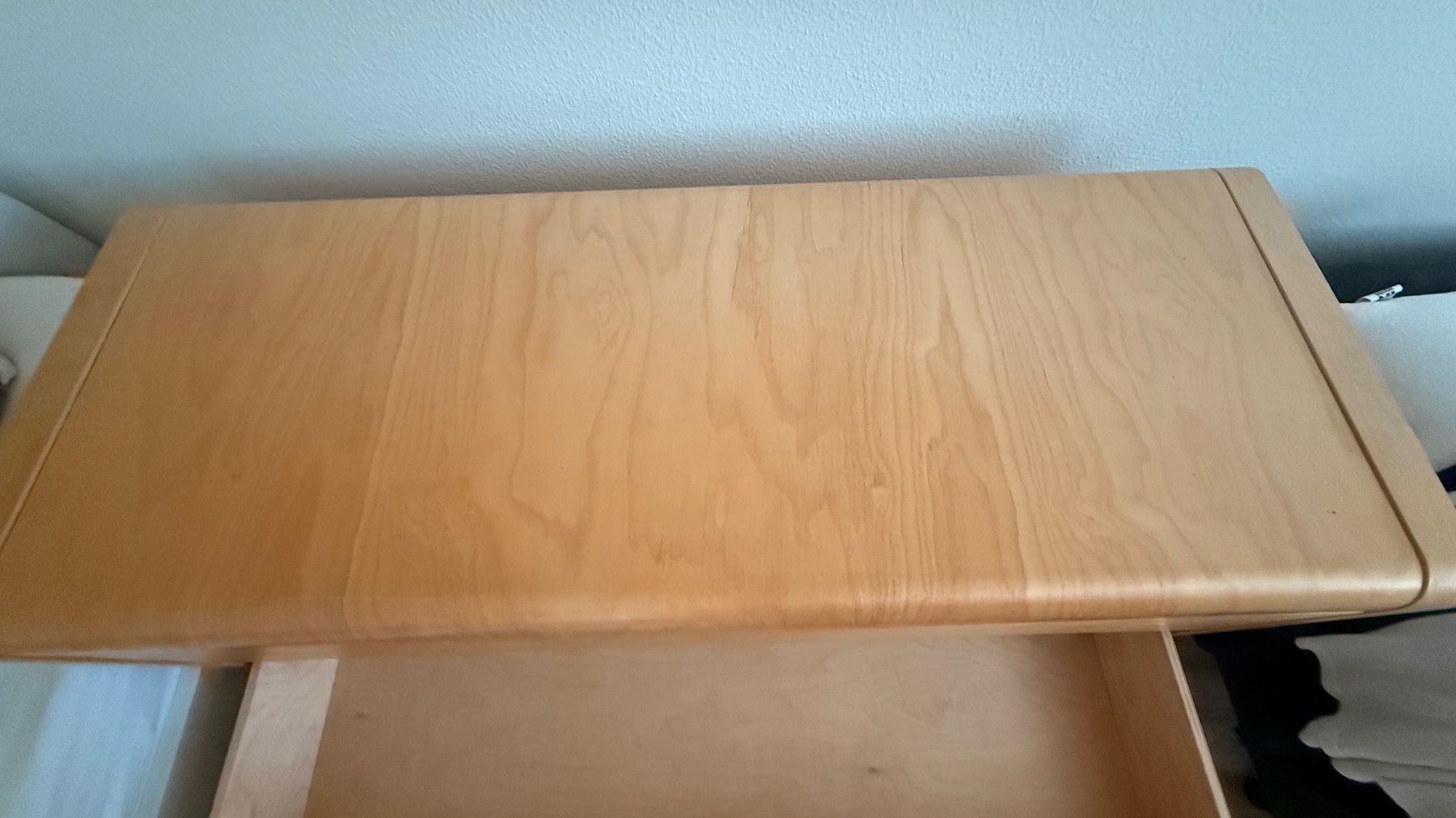 Cassettiere: Massive Holz Kommode mit 2 Schubladen, top Zustand – Usato da Allschwil venduto da Irlandelfe85 2