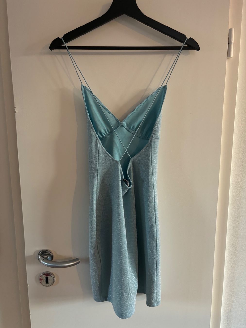 H&M Kleider: Beautiful shiny blue dress – Neu (gemäss Beschreibung) aus Genève von Bella_909 1
